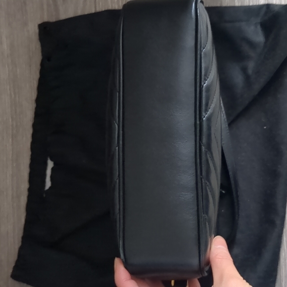 ❌SOLD❌YSL Saint Laurent Lou Camera bag black gold - Picture 9 of 10